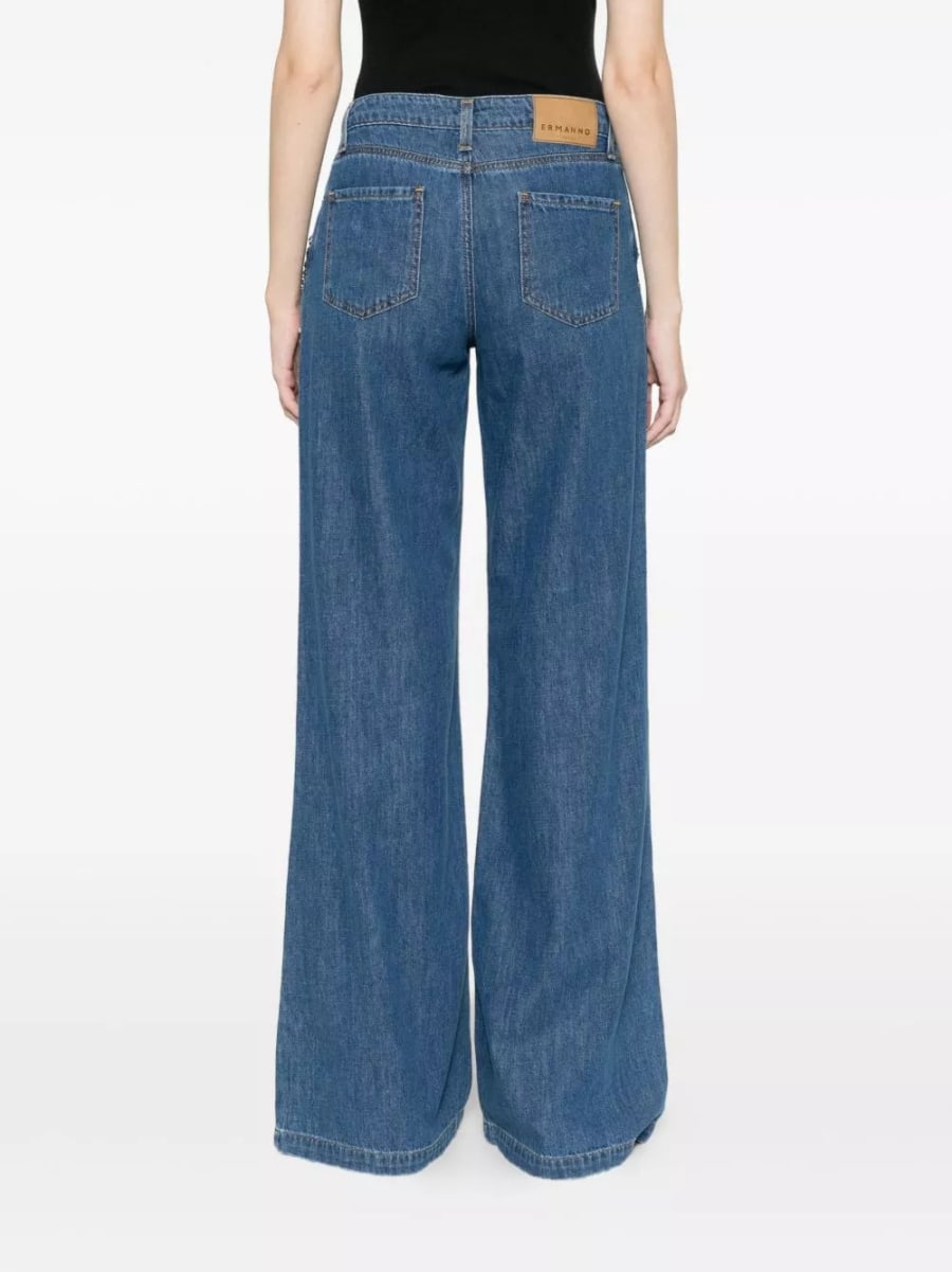 Ermanno Jeans in denim a gamba svasata, view 4