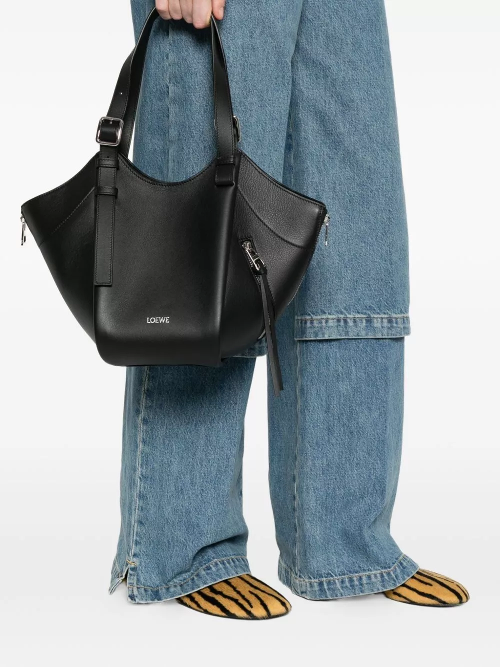 Loewe Borsa tote in pelle Hammock, view 2