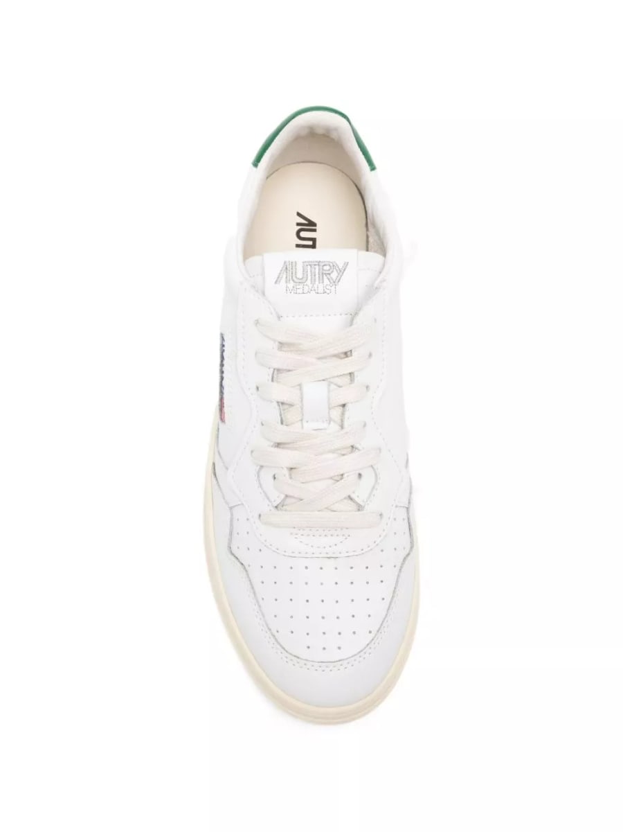 Autry Medialist Low sneakers, view 3