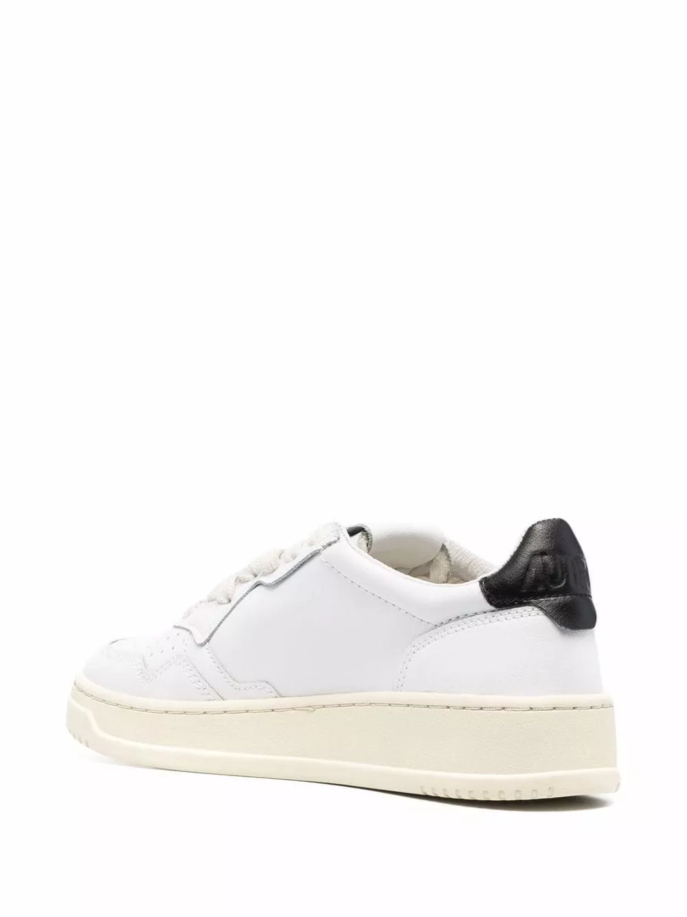 Autry Medialist Low sneakers, view 2