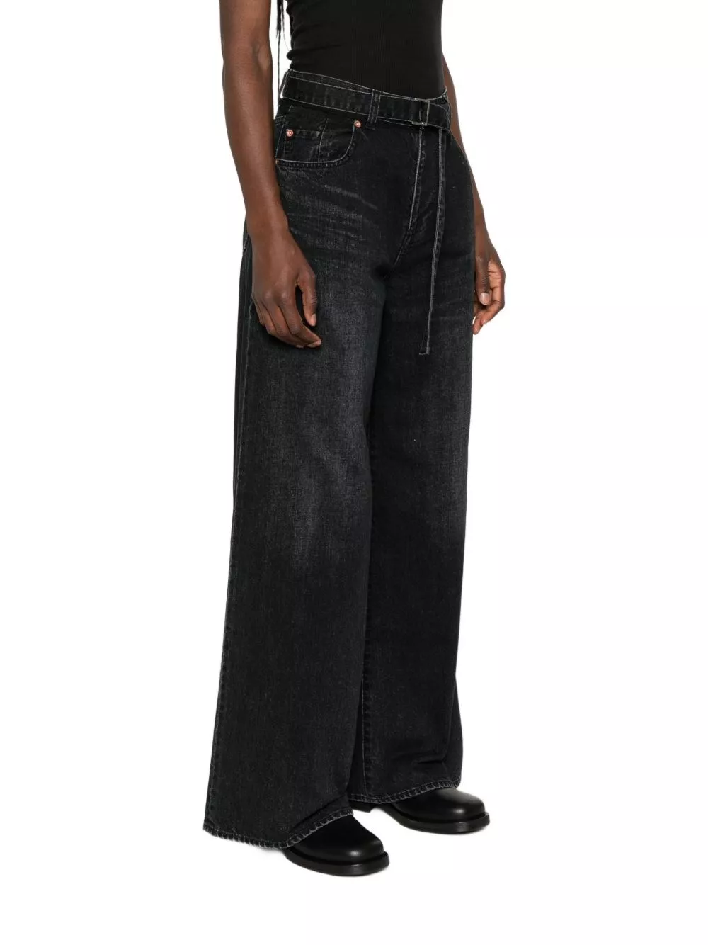 Sacai Jeans in denim a gamba larga, view 2