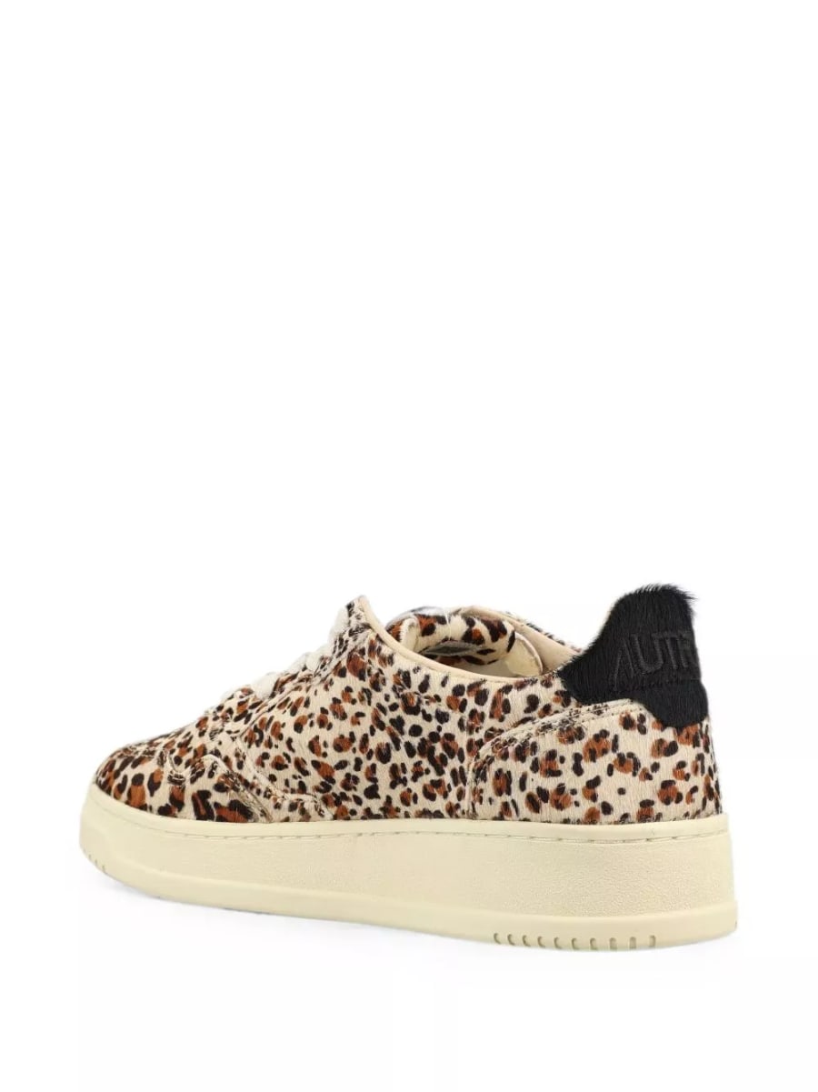 Autry Sneakers Medialist Low, view 4