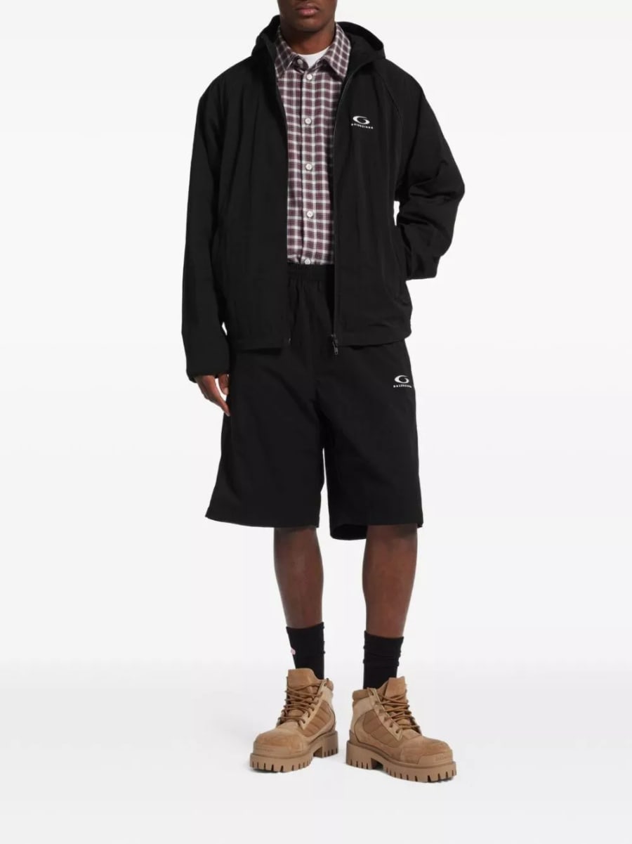 Balenciaga Giacca con cappuccio logo, view 2