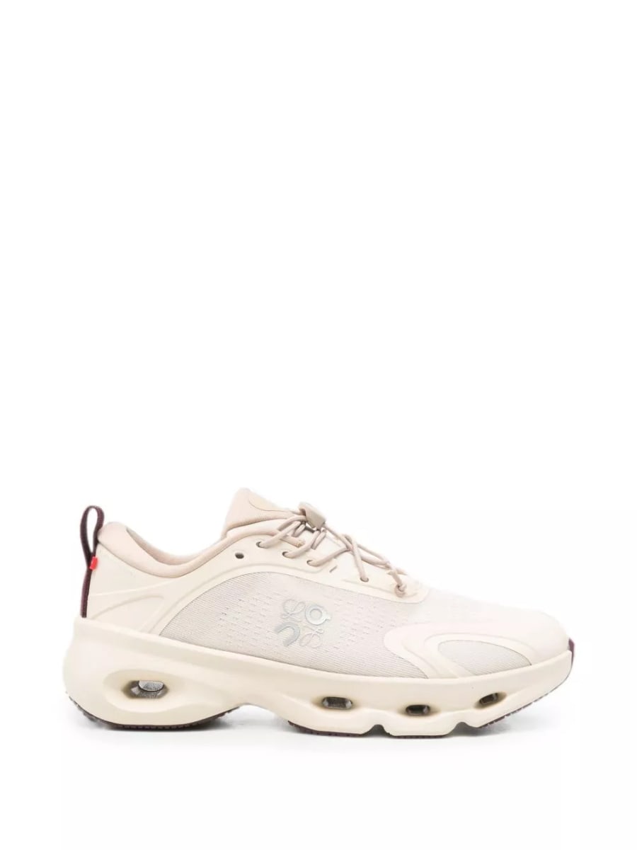 Loewe x on Sneakers Cloudsolo