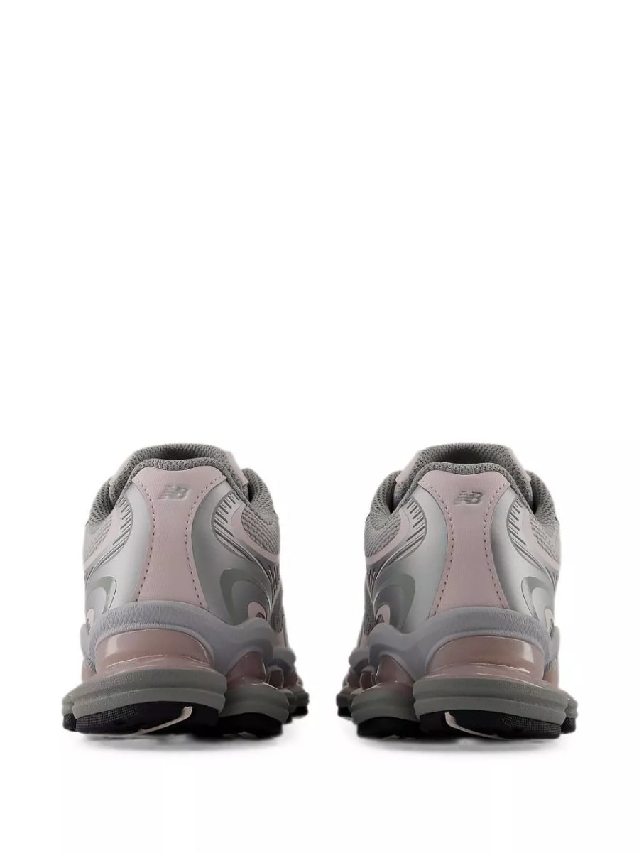 New Balance sneakers 2000, view 2
