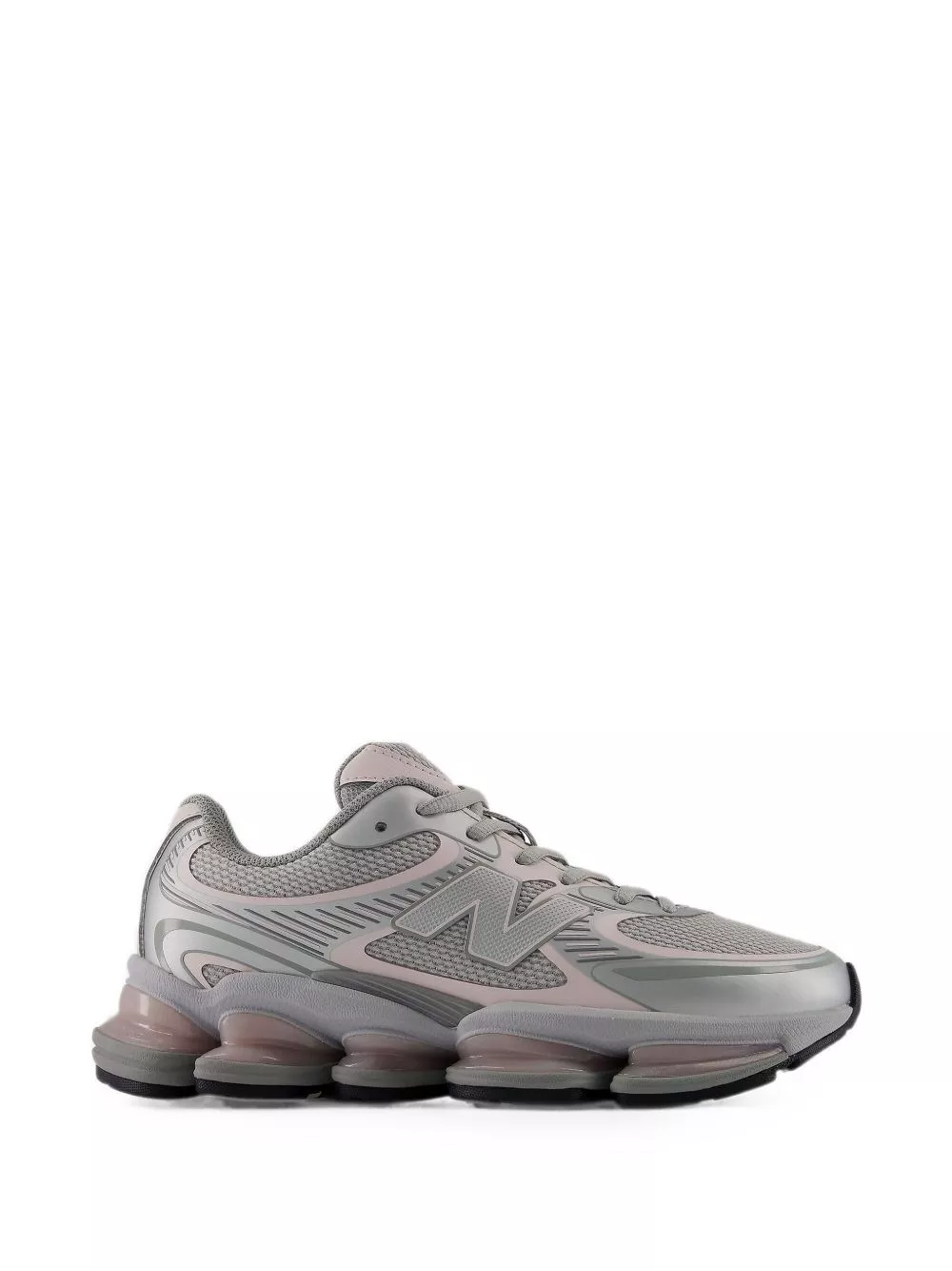 New Balance sneakers 2000
