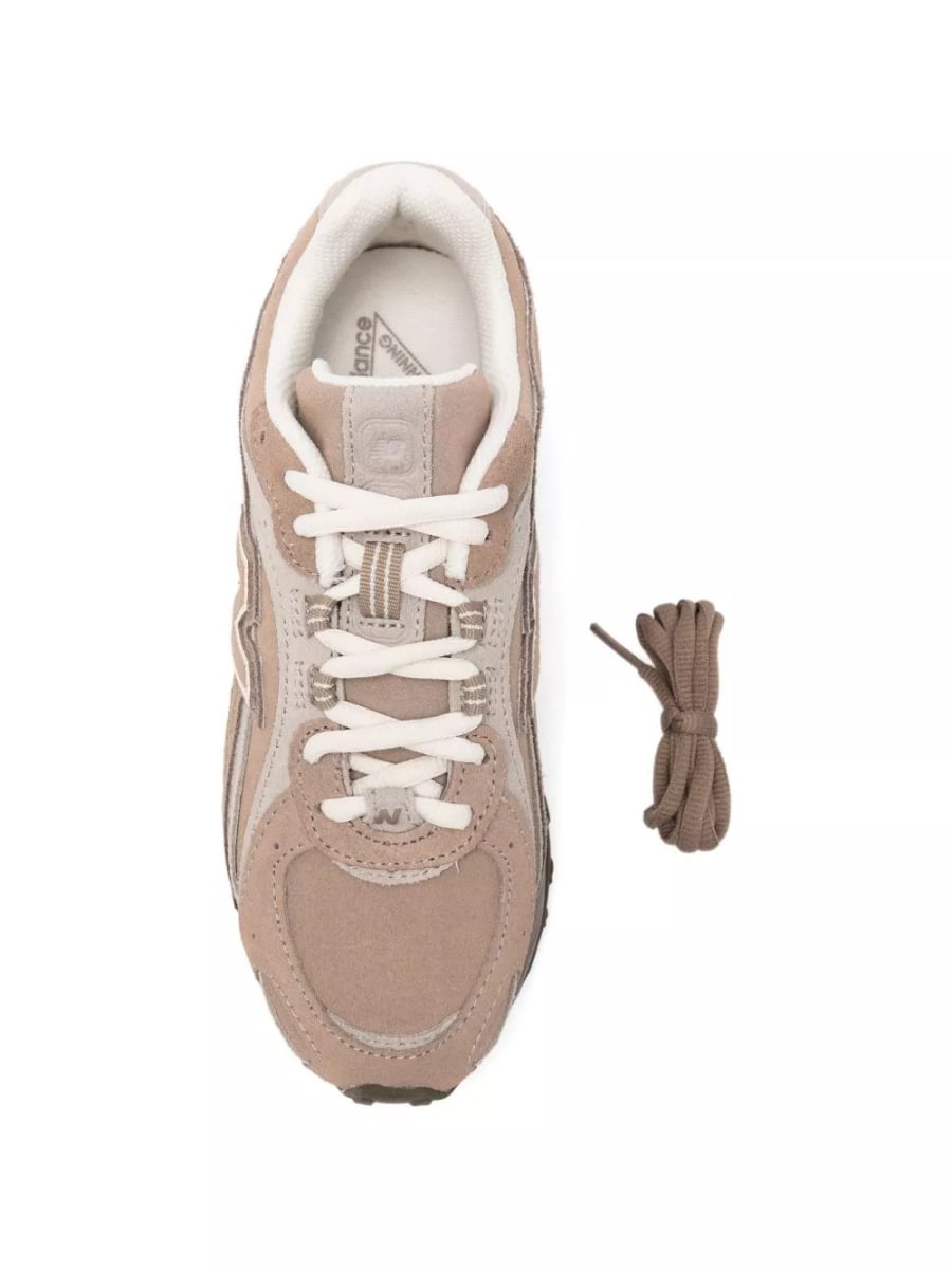 New Balance 204 sneakers, view 2