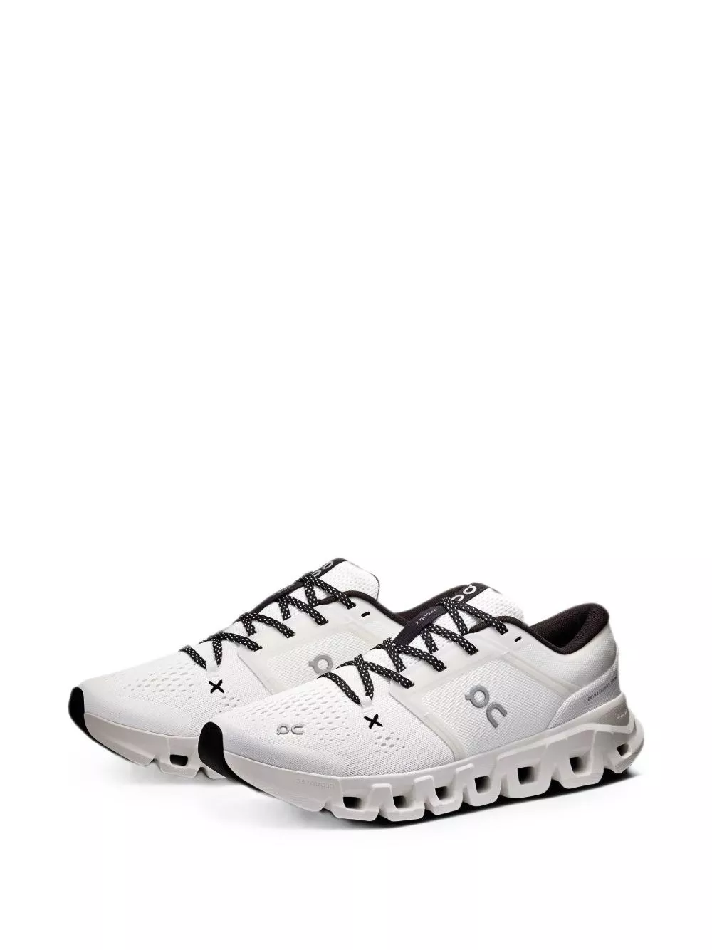 On Cloud X 5 sneakers, view 2