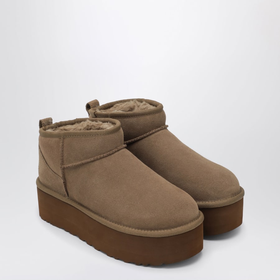 UGG Stivali Classic Ultra Mini con Plateau Light bronze, view 2