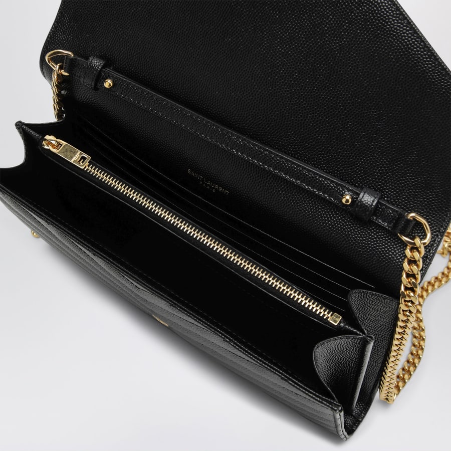 Saint Laurent Pochette con catena Cassandre nera, view 5