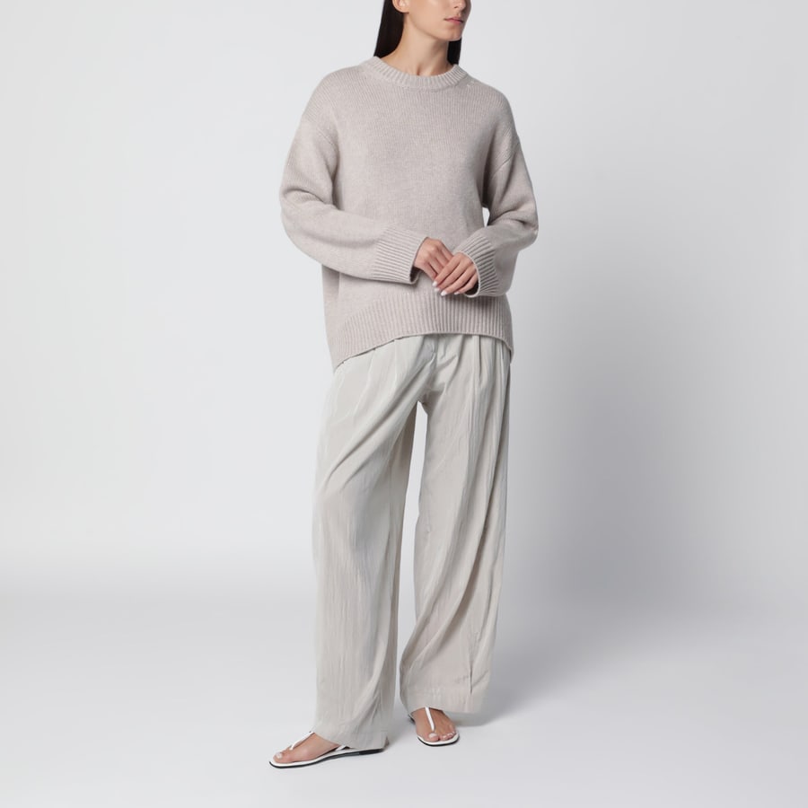 LISA YANG Maglione Noor girocollo in cashmere color sabbia, view 2