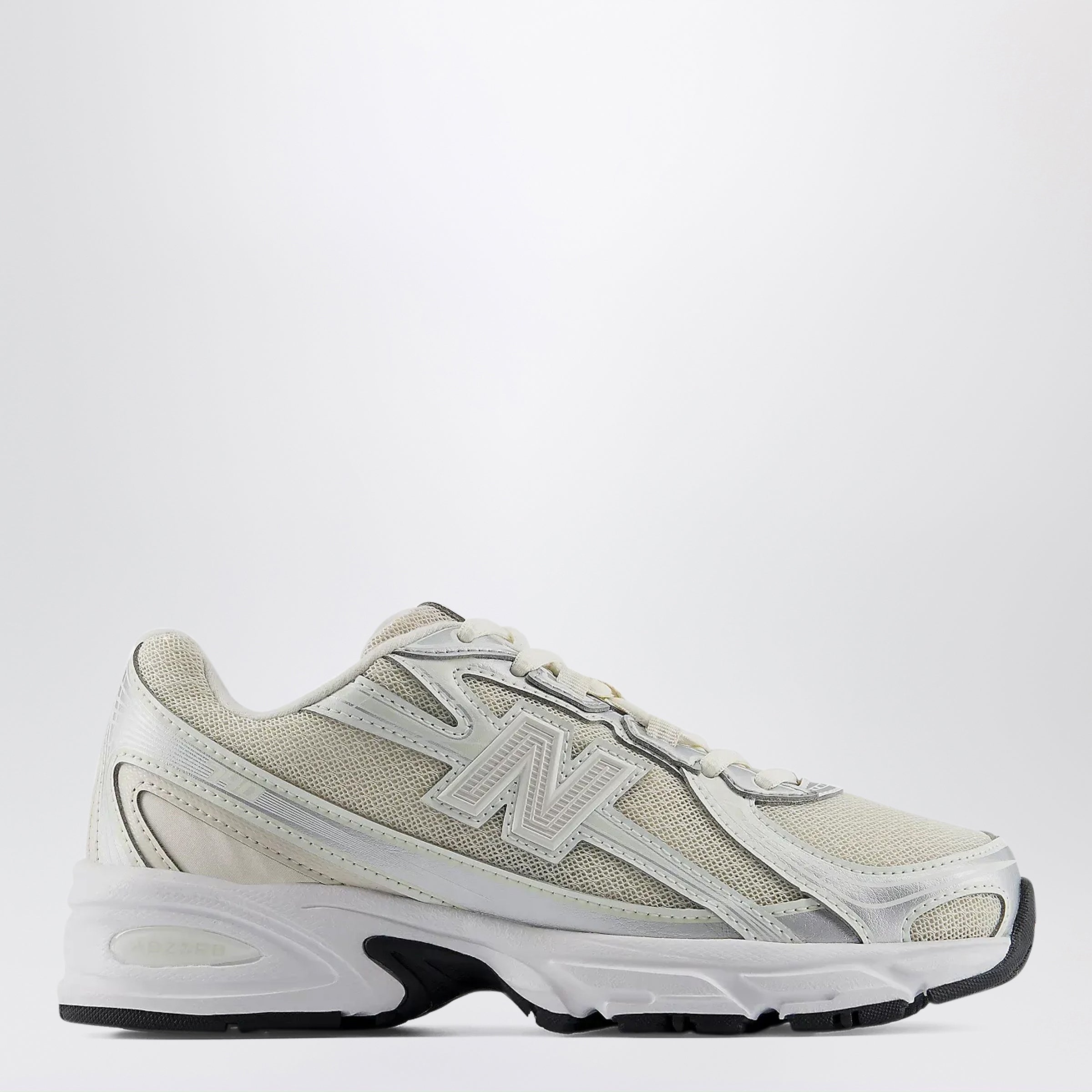 New Balance Sneakers 740 Lace Turtledove / Linen