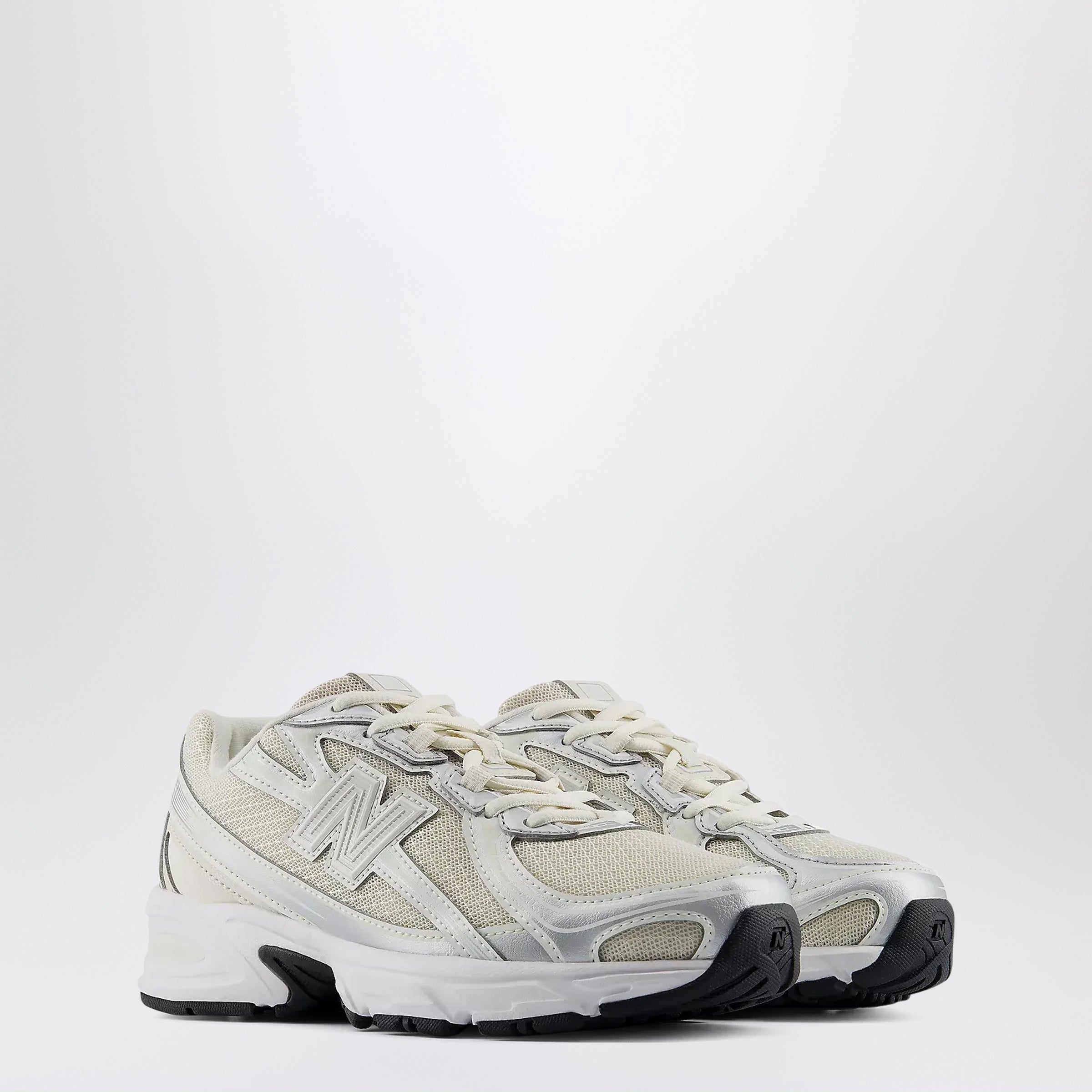 New Balance Sneakers 740 Lace Turtledove / Linen, view 2