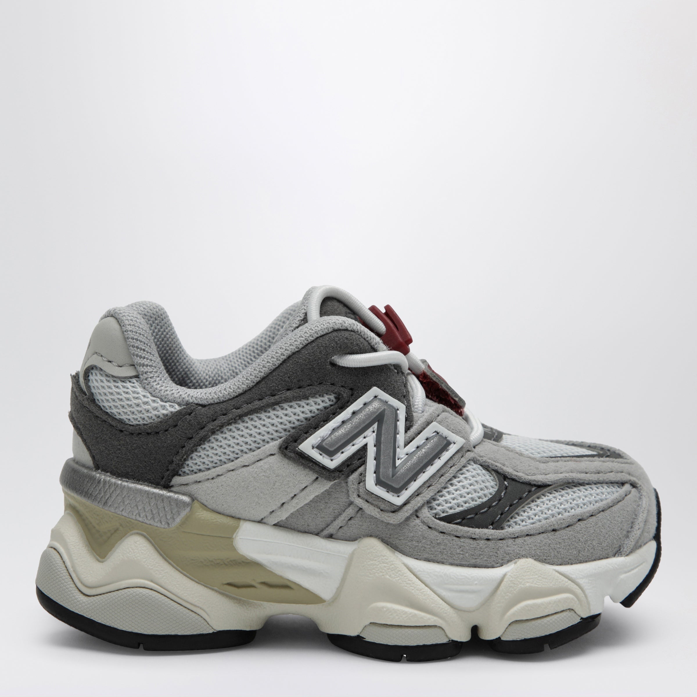 New Balance Sneakers 9060 Bungee Raincloud/Castelrock