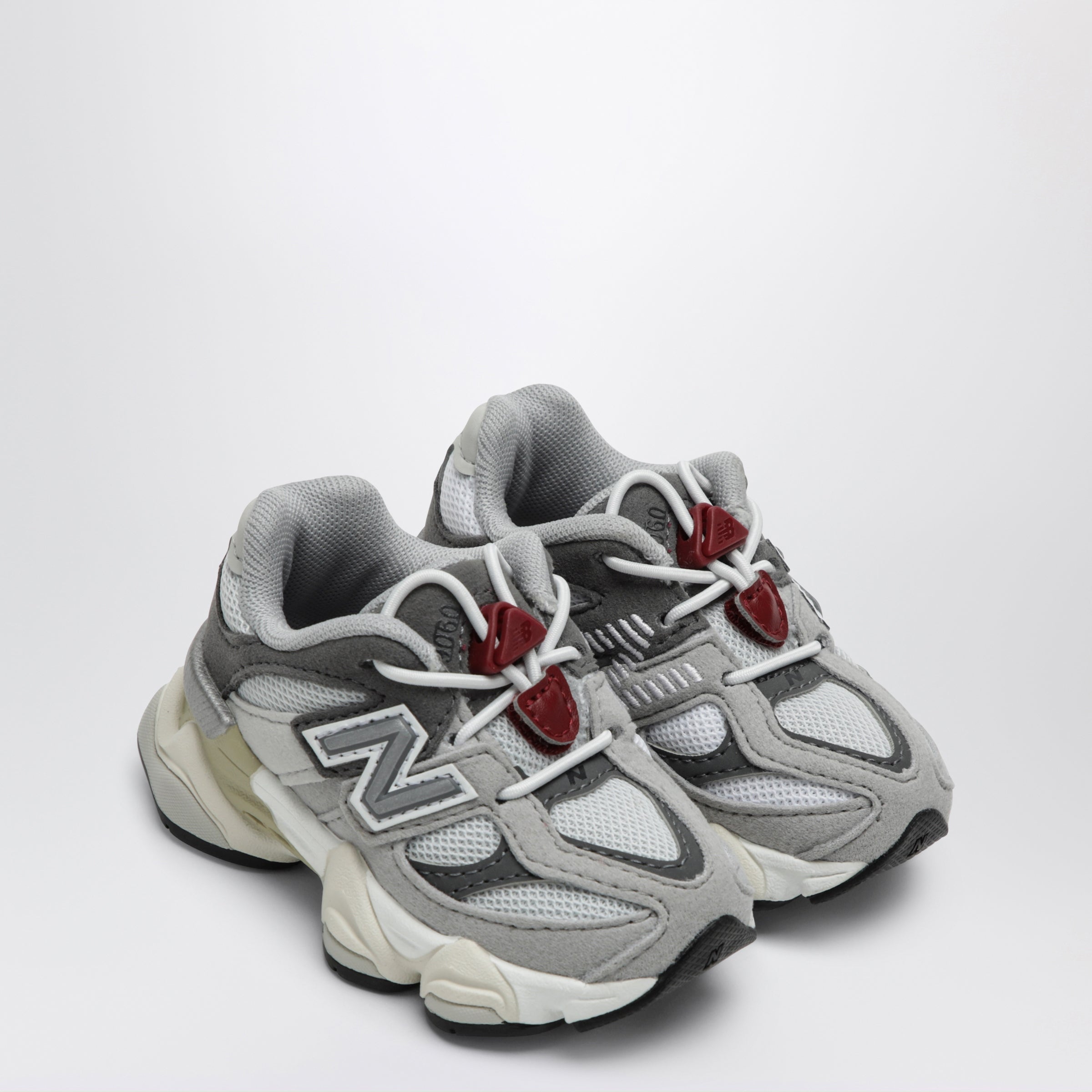 New Balance Sneakers 9060 Bungee Raincloud/Castelrock, view 2