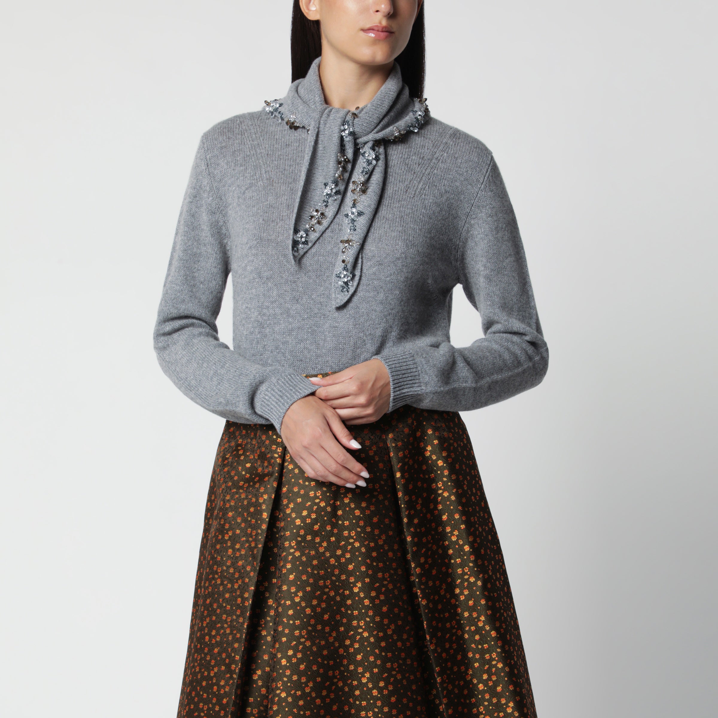 Prada Maglia con foulard gioiello grigia in cashmere