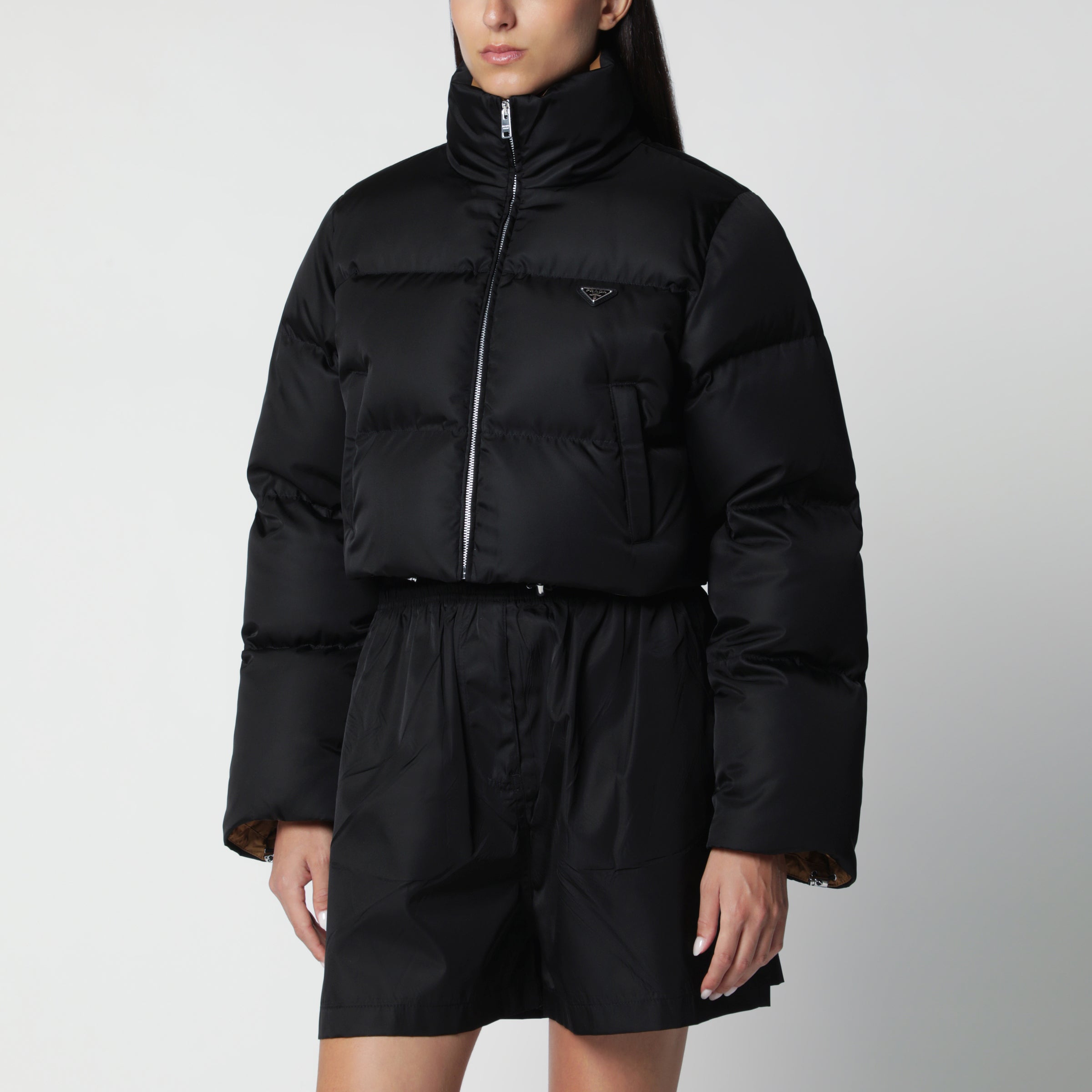 Prada Piumino cropped nero in Re-Nylon