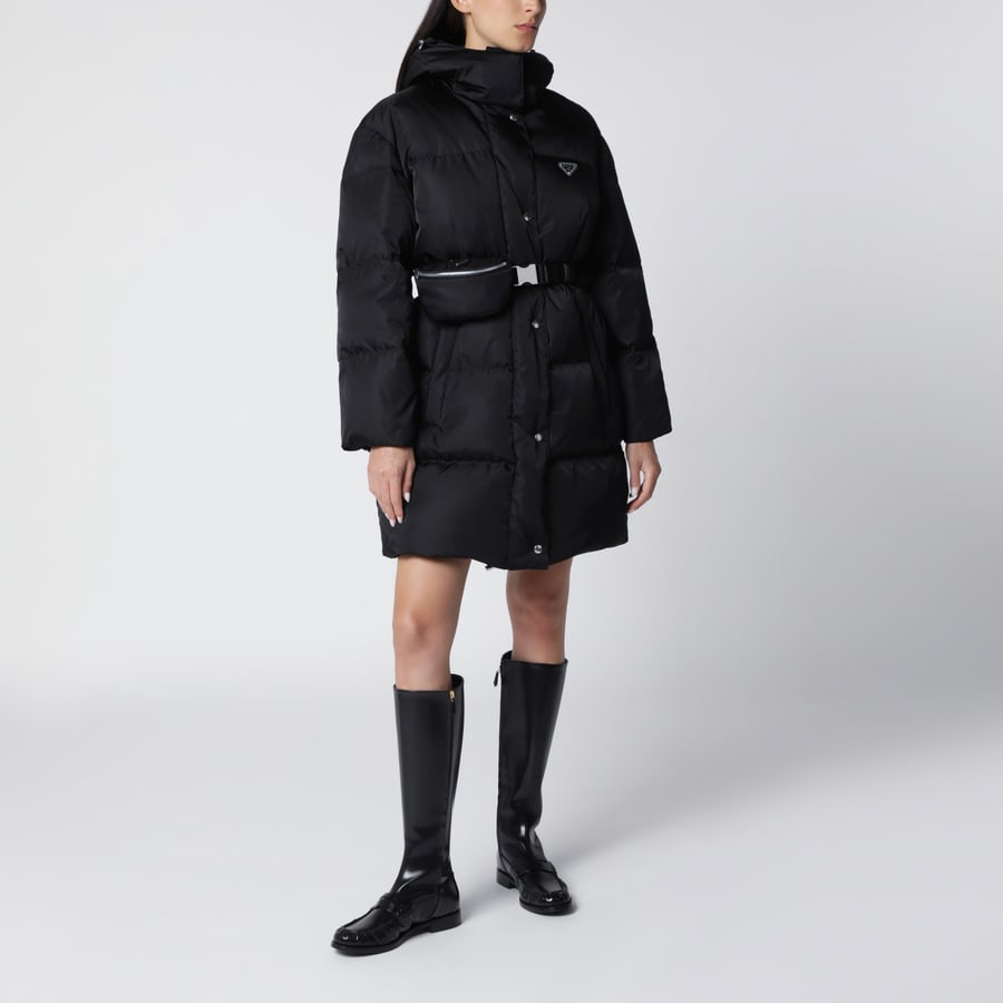 Prada Piumino lungo nero in Re-Nylon con marsupio, view 2