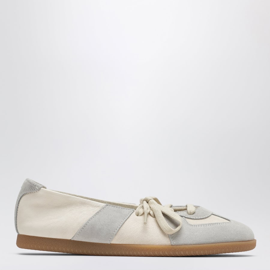 Maison Margiela Ballet Replica con laccetti in nappa e suede beige