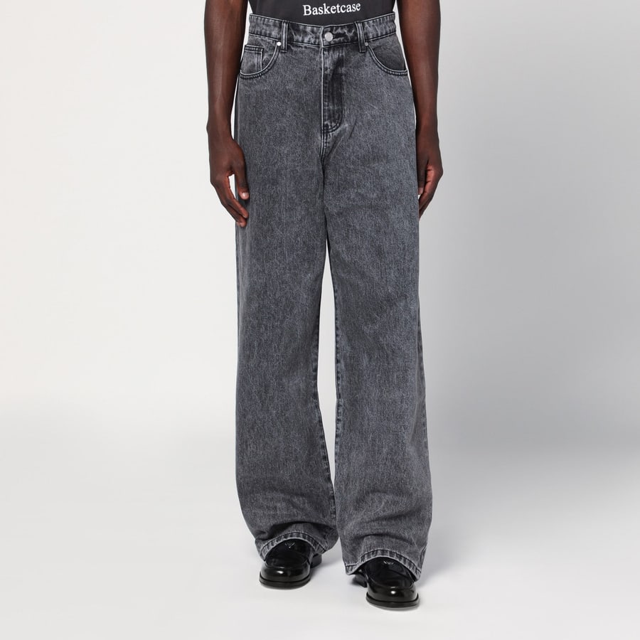 BASKETCASE GALLERY Jeans ampio nero effetto slavato