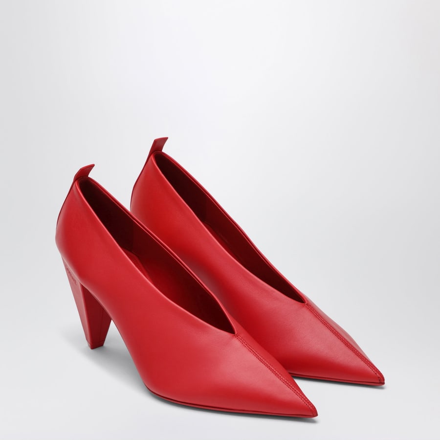 Loewe Décolleté Origami Cubic rosse in pelle, view 2
