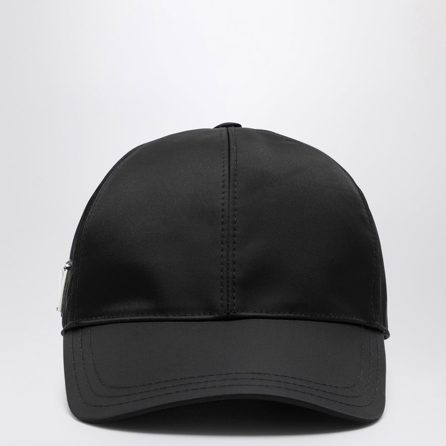 Prada Cappello da baseball nero in Re-Nylon