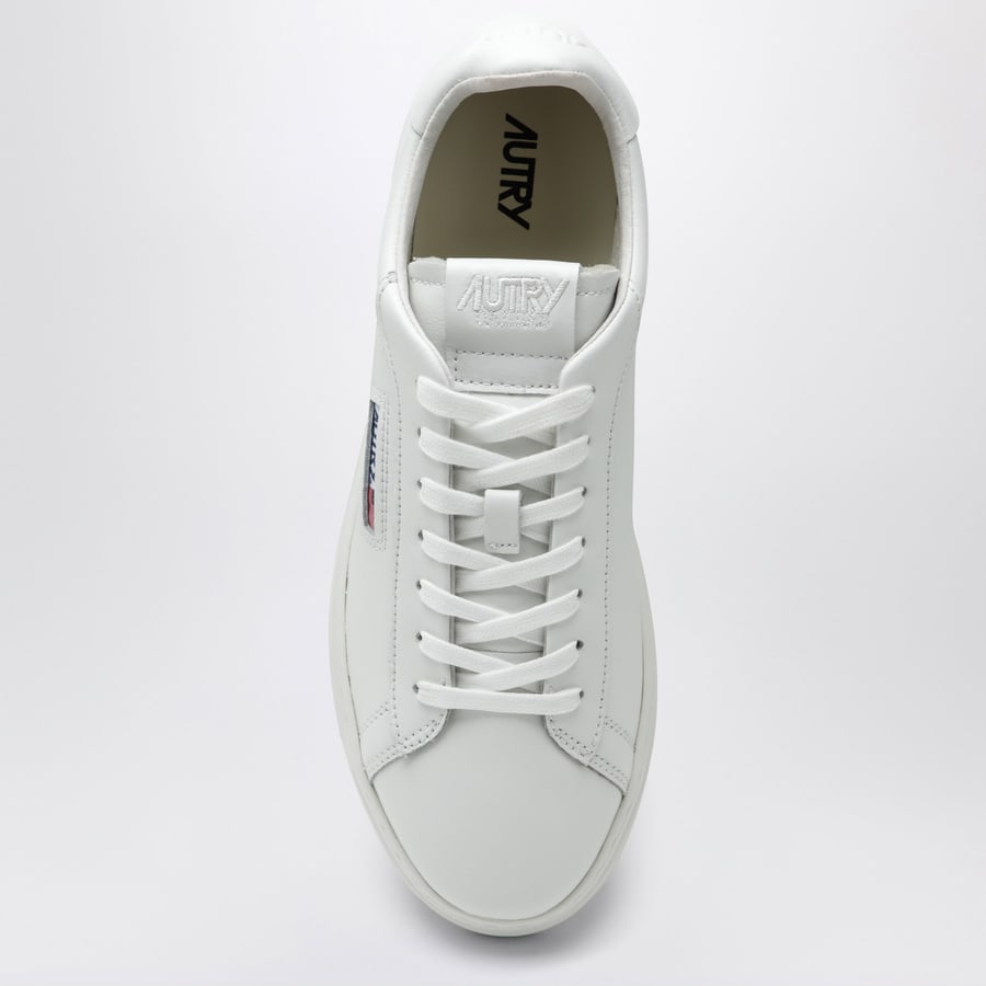 Autry Sneakers Dallas Low in pelle bianca, view 3