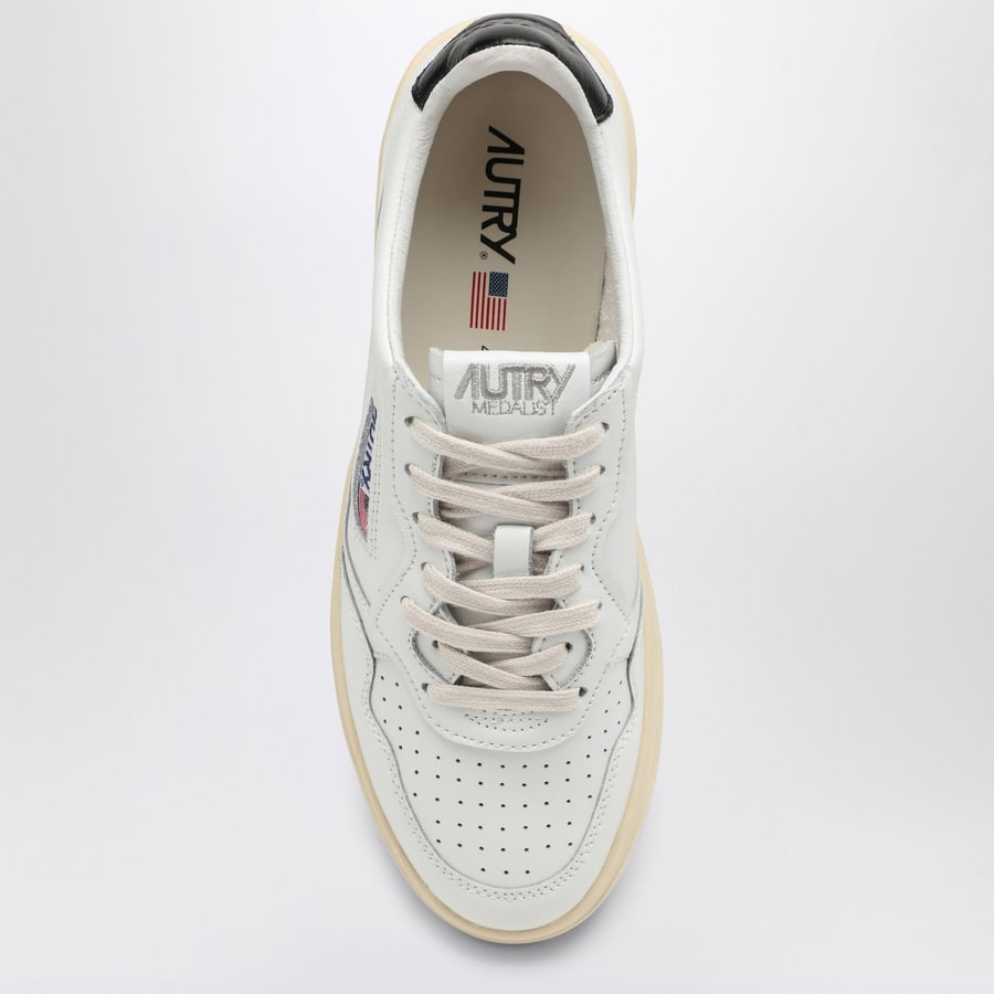 Autry Sneakers Medalist bianca/nera, view 3