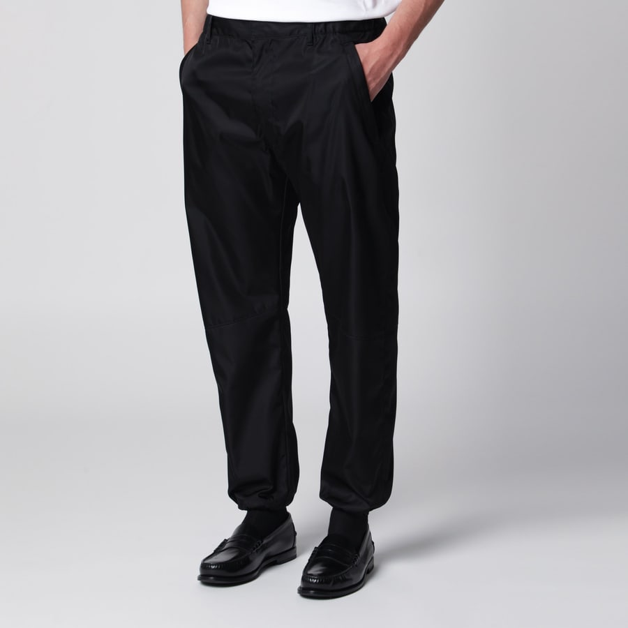 Prada Pantaloni neri in Re-Nylon, view 3