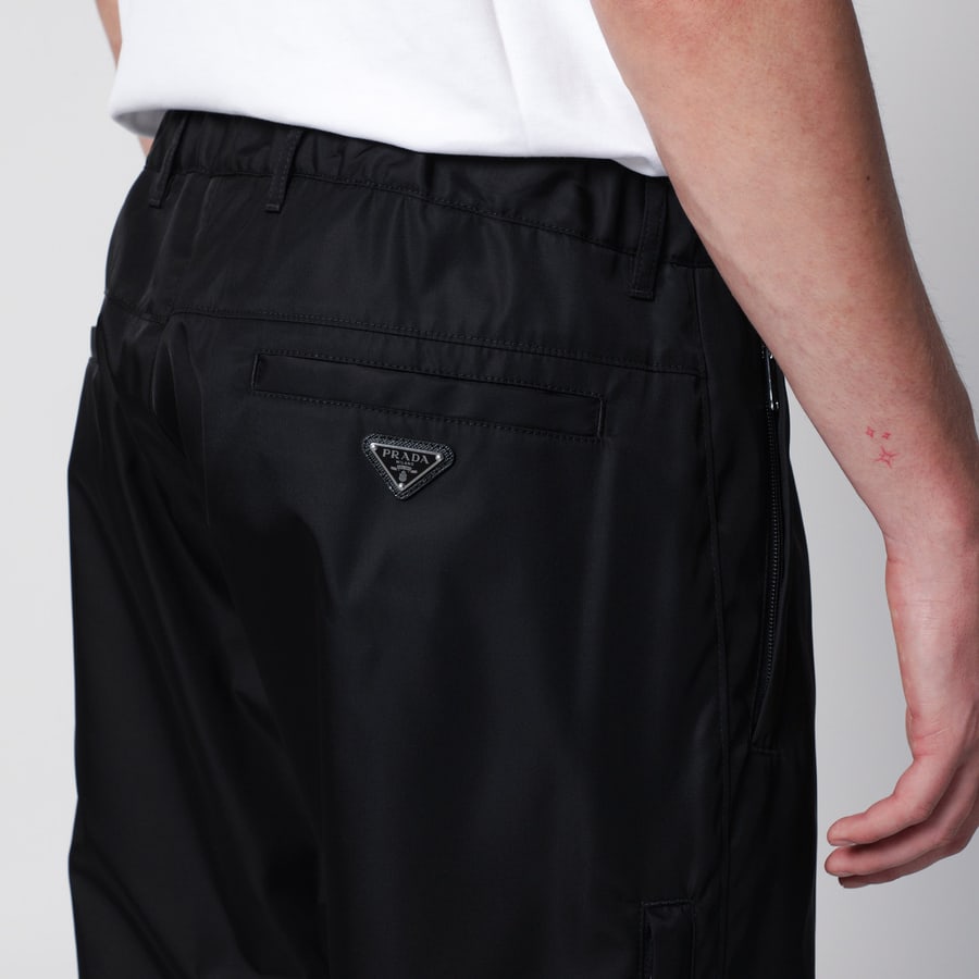 Prada Pantaloni neri in Re-Nylon, view 5