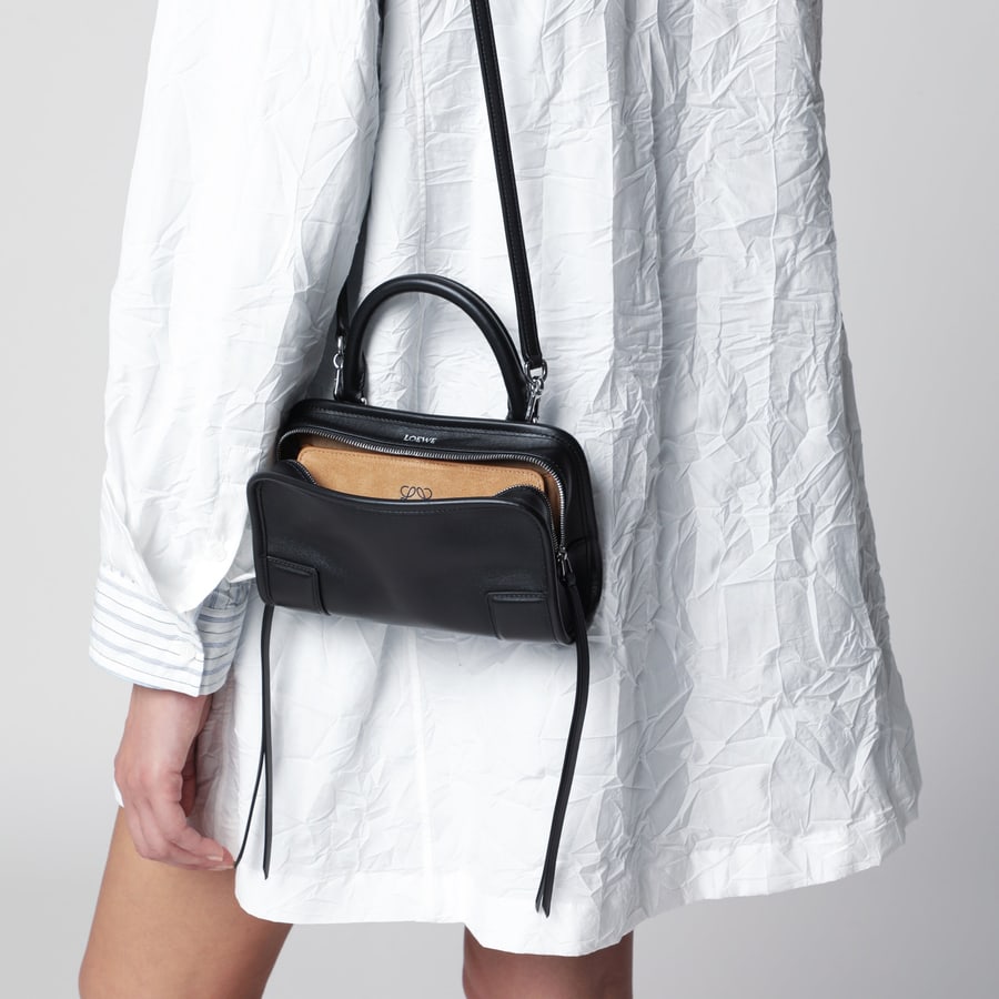 Loewe Borsa misura mini Amazona 180 nera, view 2