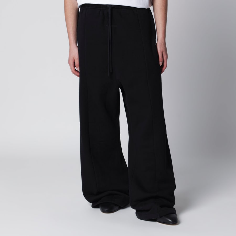 Fear of God Essentials Pantaloni tuta Signature Lounge in pile neri