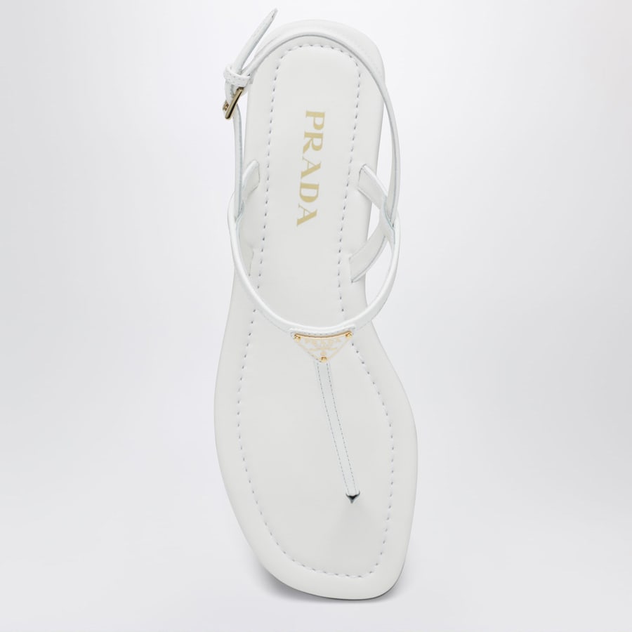 Prada Sandalo infradito in vernice bianco, view 3