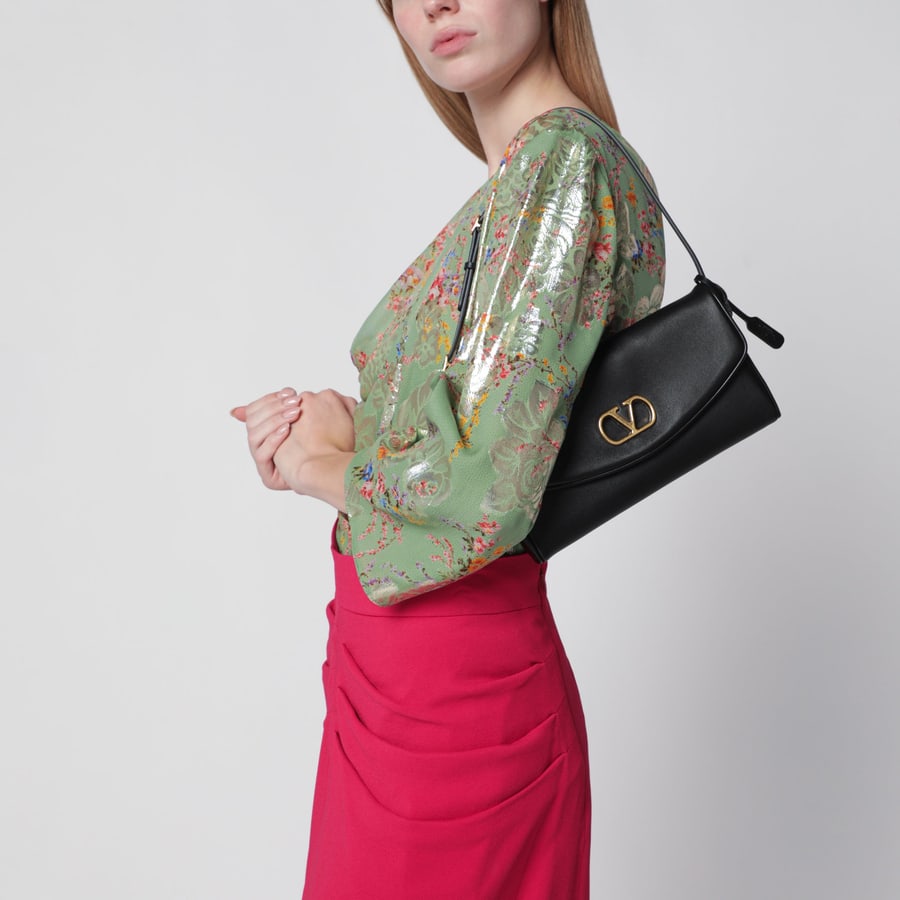 Valentino Garavani Clutch Devain con tracolla e VLogo in pelle nera, view 2