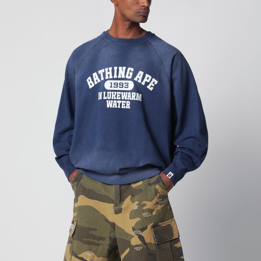 BAPE Felpa blu navy slavato con stampa logo