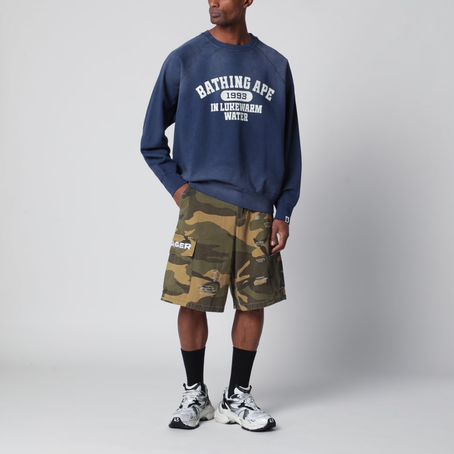 BAPE Felpa blu navy slavato con stampa logo, view 2