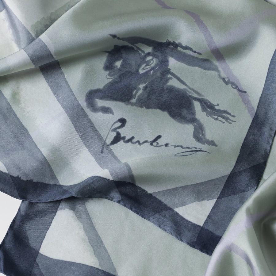 Burberry Sciarpa ampia in seta Check acquerello verde, view 4