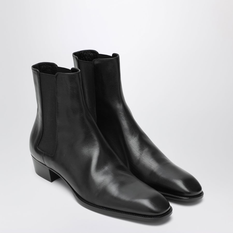 Saint Laurent Stivali Chelsea Stanton neri, view 2
