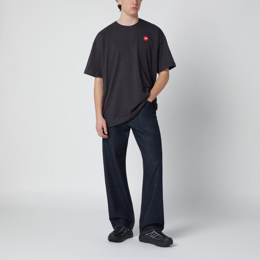 The North Face T-shirt nera con patch logo, view 2
