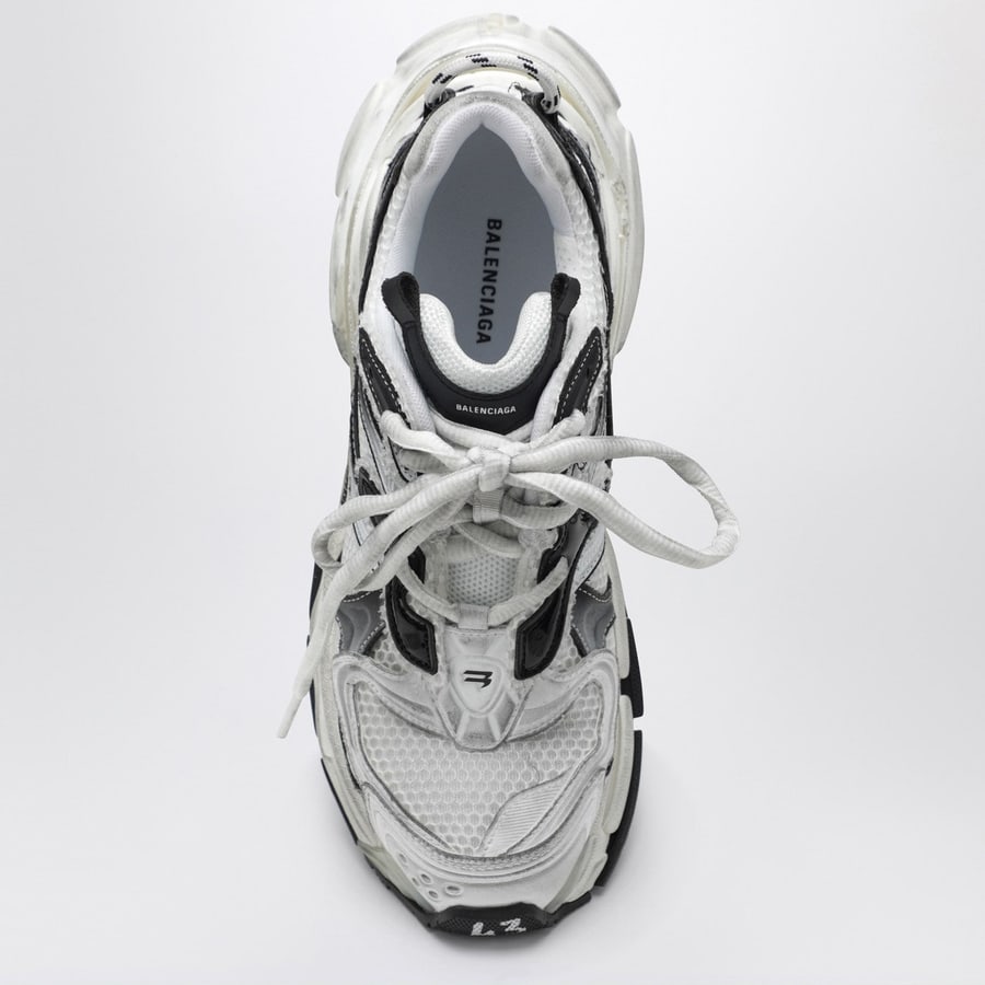 Balenciaga Sneakers Runner 2 Gradient bianca/nera, view 3