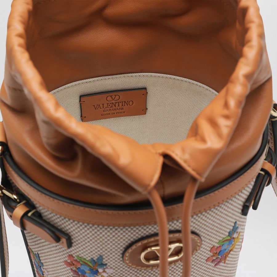 Valentino Garavani Borsa a secchiello in canvas con ricamo floreale, view 5