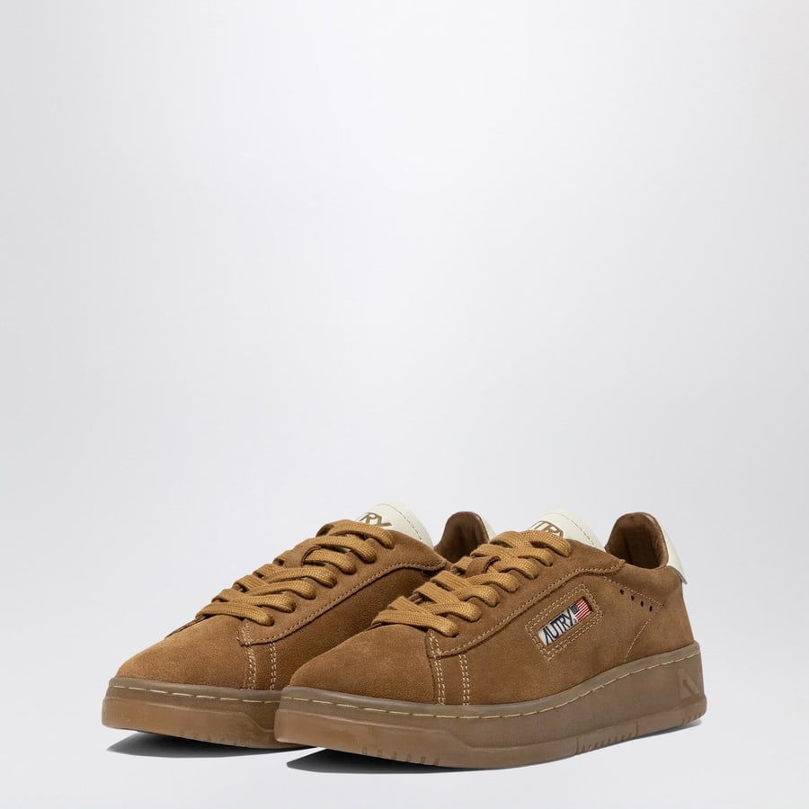 Autry Sneakers Dallas in suede marrone, view 2