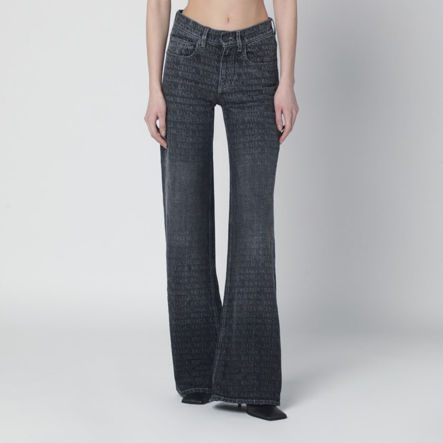 Balenciaga Jeans nero slavato con loghi jacquard