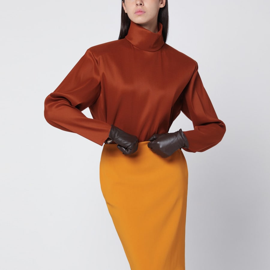 Saint Laurent Blusa color caramello in misto seta