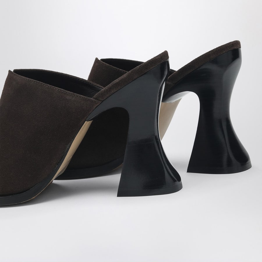 Bottega Veneta Mule Cha-Cha in suede fondente, view 5