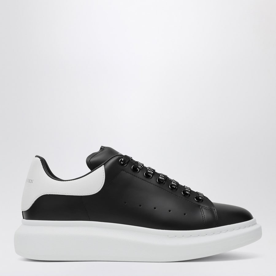 Alexander McQueen Sneakers Oversize nera/bianca
