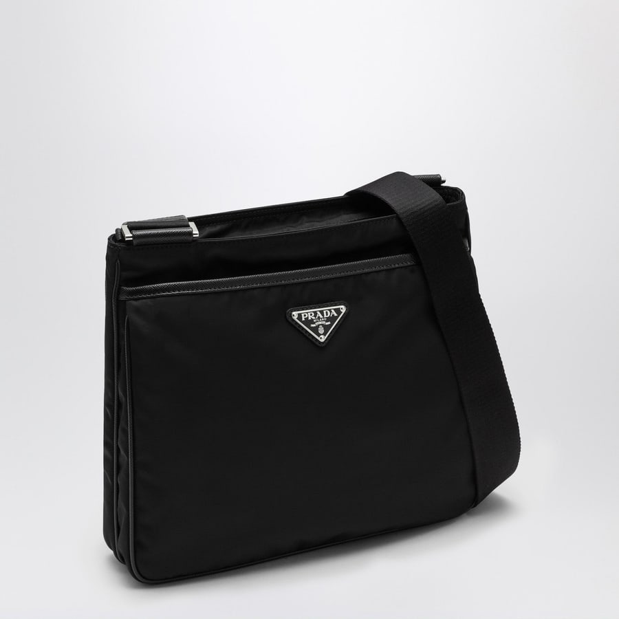Prada Borsa messenger nera in Re-Nylon, view 3