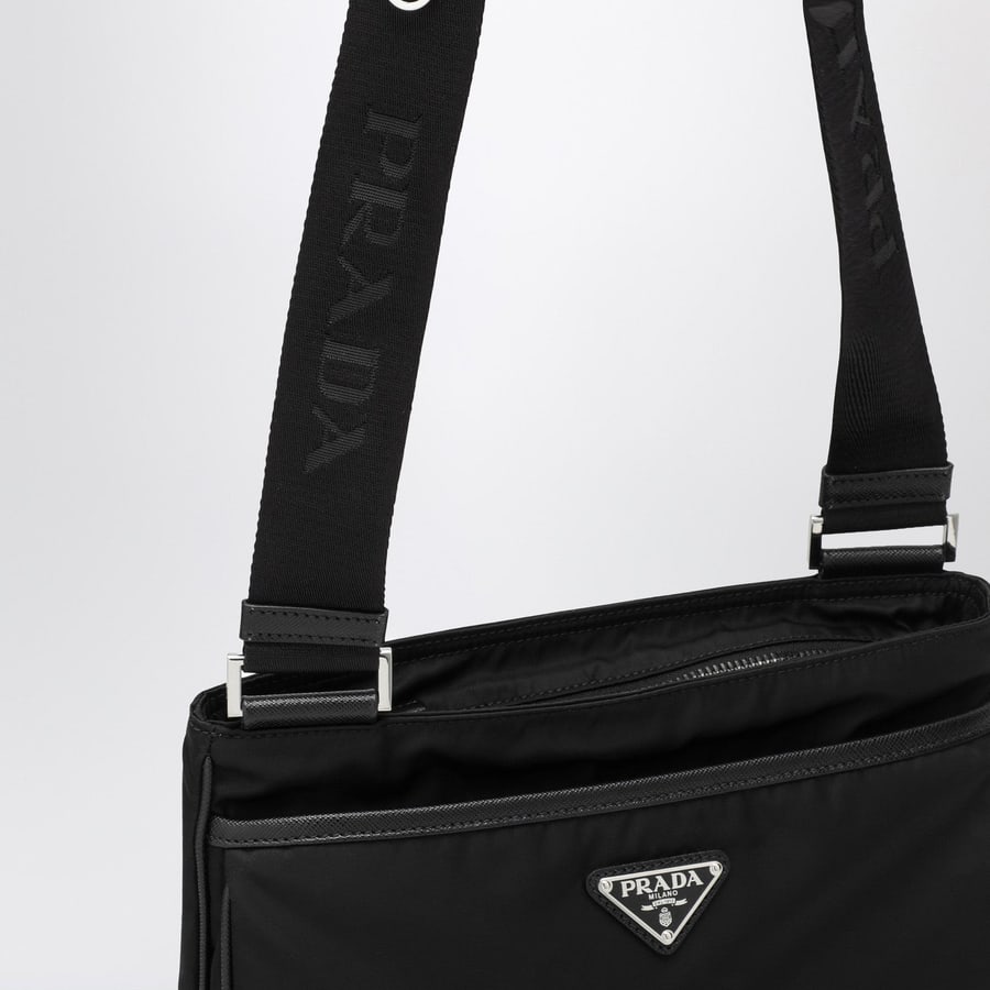 Prada Borsa messenger nera in Re-Nylon, view 6
