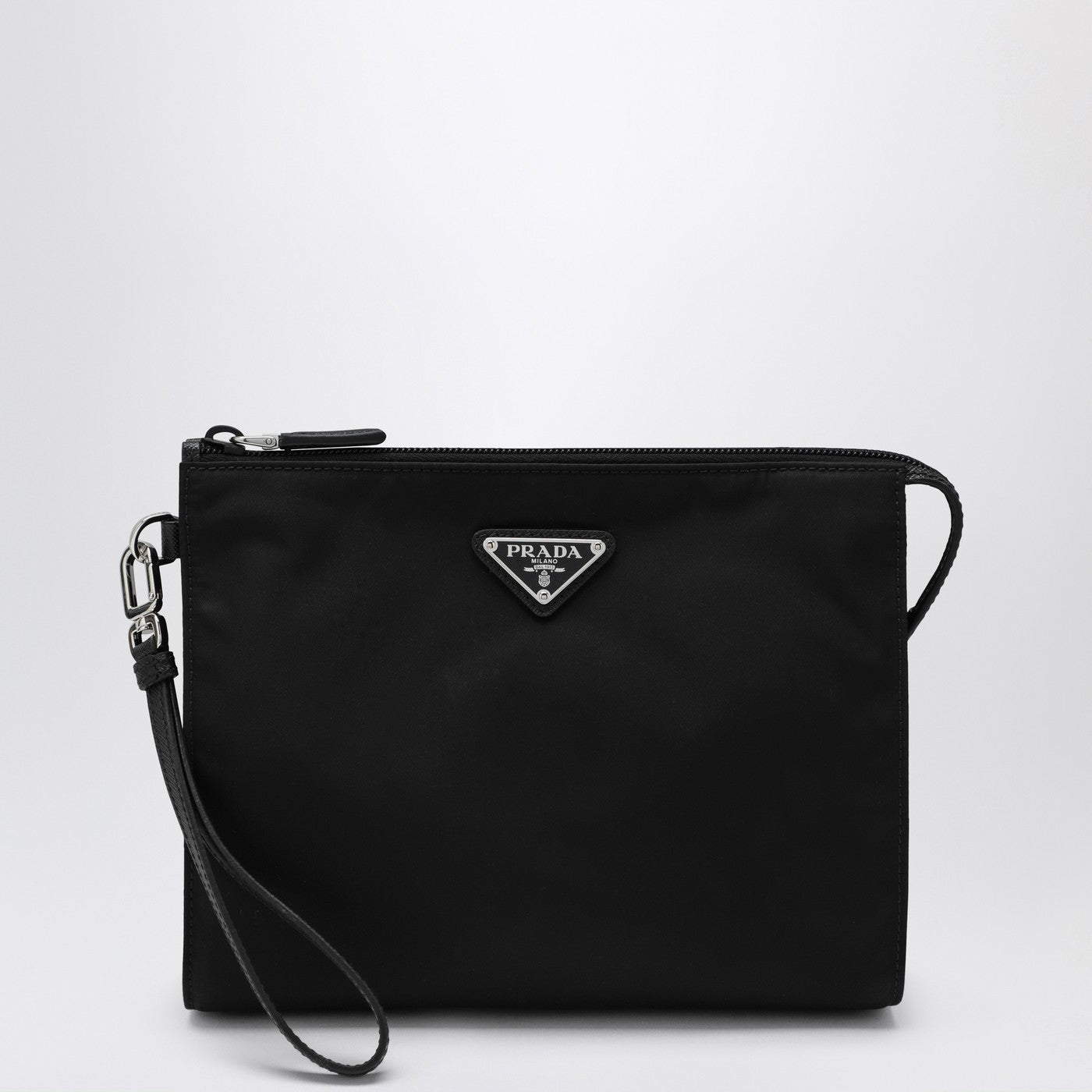 Prada Pouch nera in Re-Nylon e Saffiano