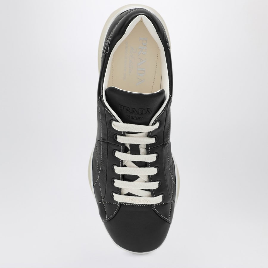 Prada Sneakers nere in nappa, view 3